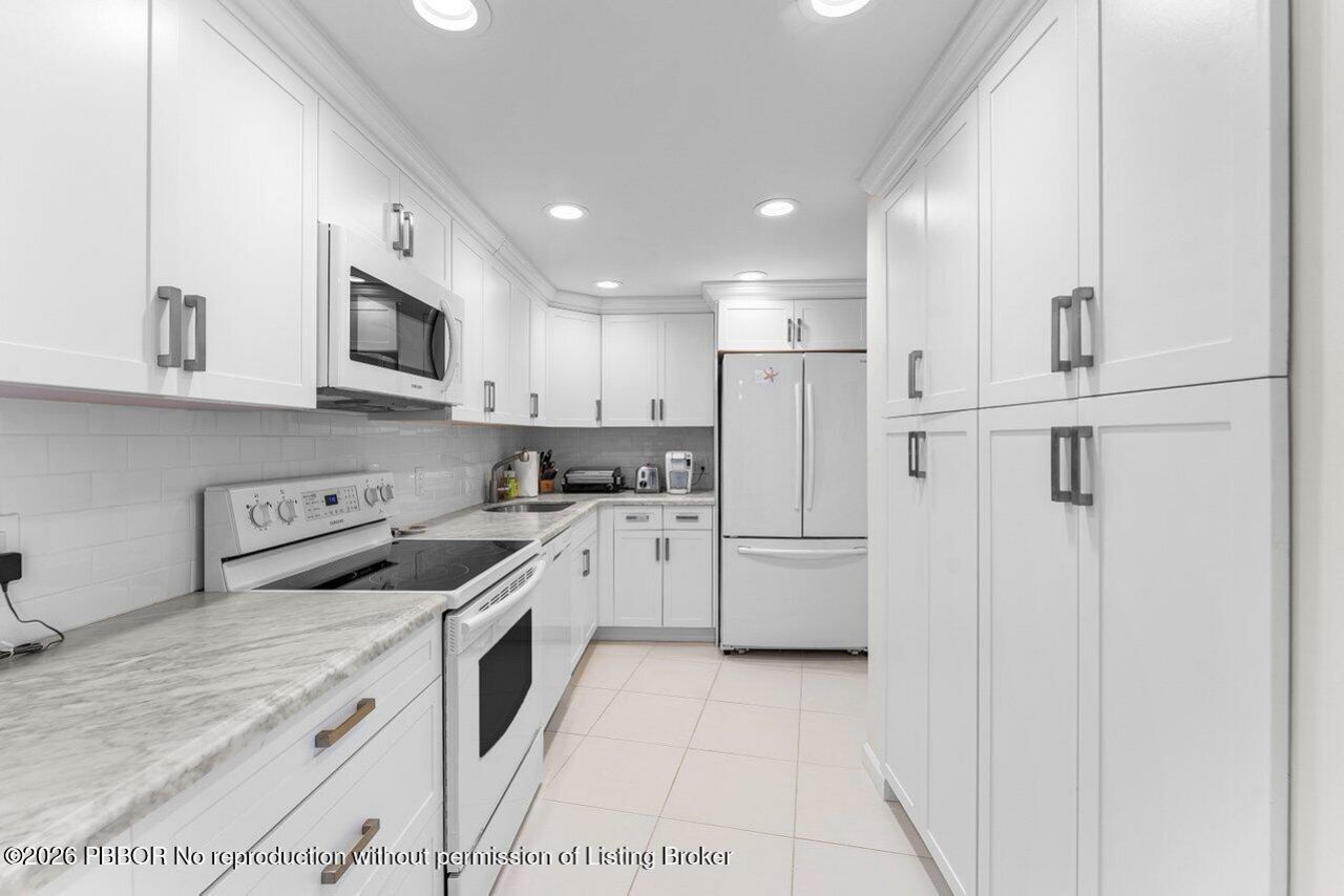 2774 S Ocean Boulevard, Unit 409, Palm Beach, FL 33480 Photo