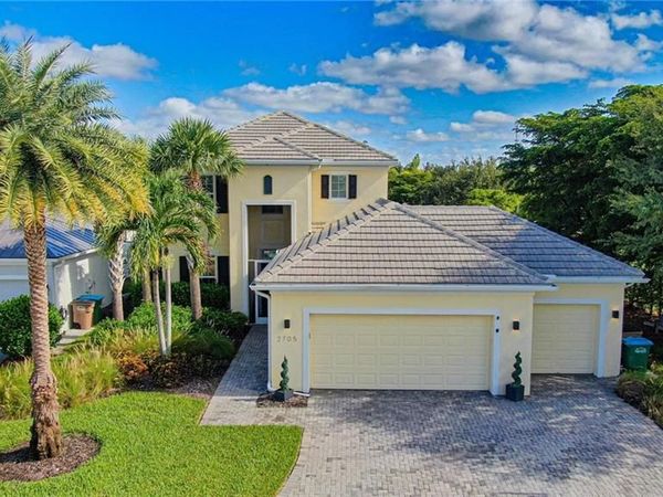 2705 Lambay CT , CAPE CORAL, FL 33991