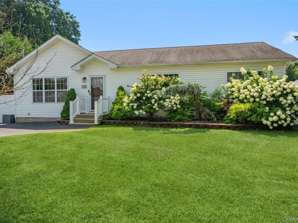 438 Richmond Boulevard, Ronkonkoma, NY 11779