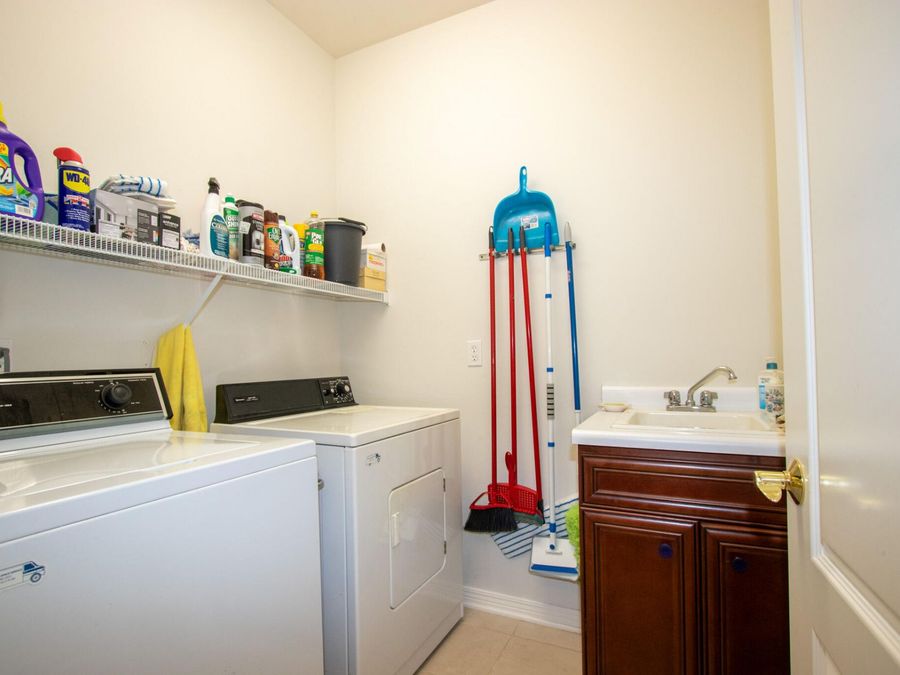 Property Image 50