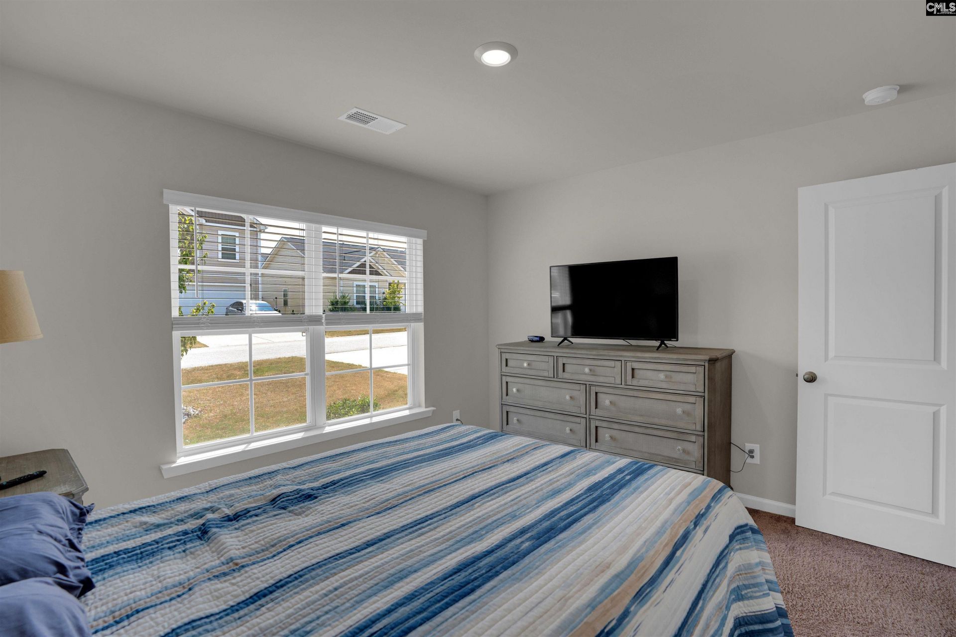 857 Vanguard Street  Photo 17
