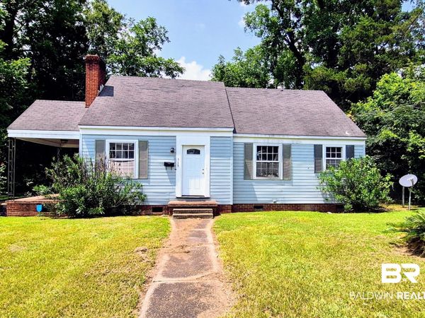 513 Dr Martin Luther King Jr Drive, Evergreen, AL 36401