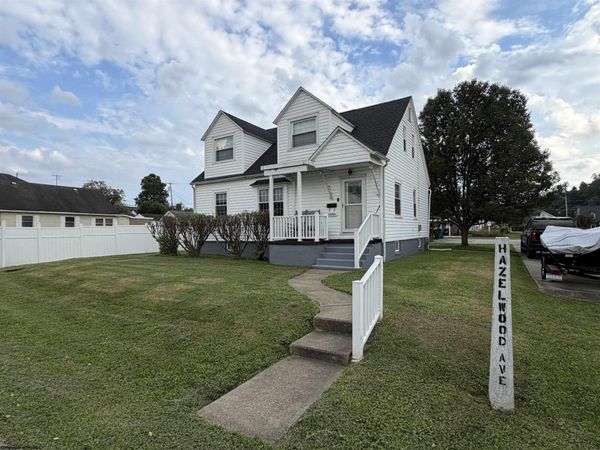 8086 Hazelwood Avenue, Clarksburg, WV 26301
