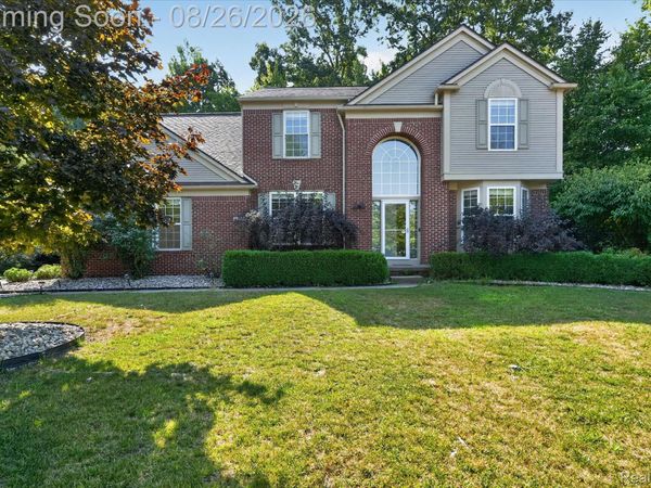 6350 Knob Hill Court, Grand Blanc Township, Mi 48439