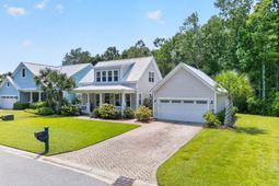 457 Waties Dr. photo 4