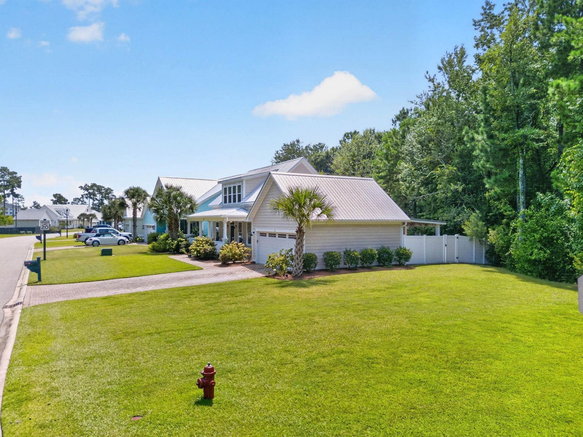 457 Waties Dr. Photo 4