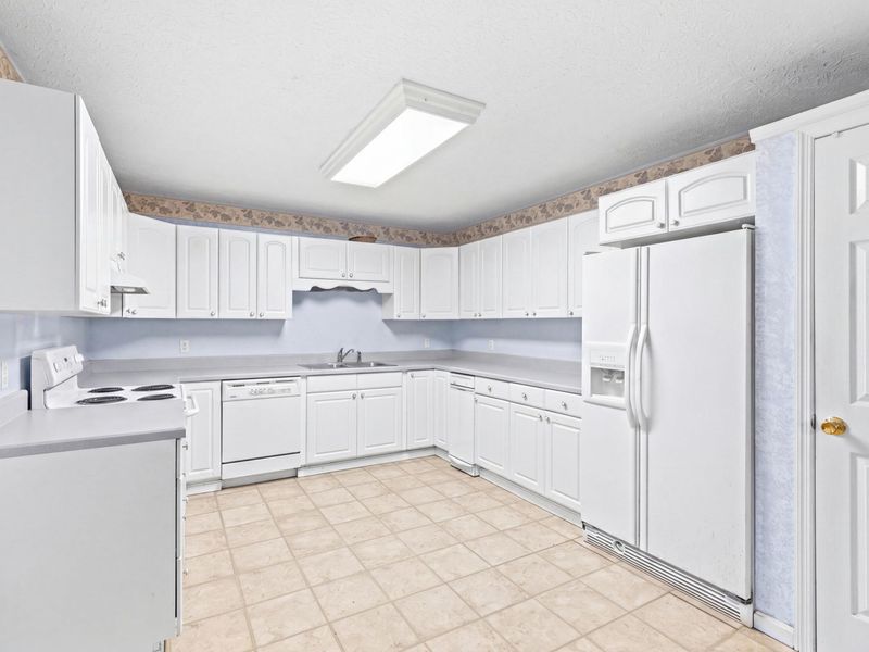 11758 Mary Ingles HWY, California, KY 41007 Photo 2