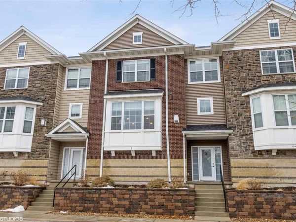 440 3rd Ave, Unit 3, Coralville, IA 52241