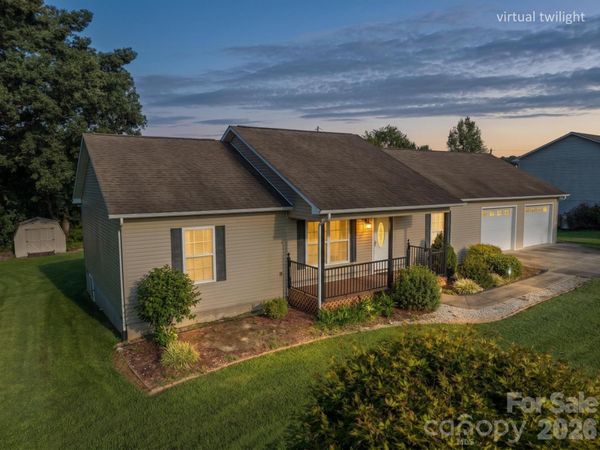 2305 Good Shepard Court , Lenoir, NC 28645