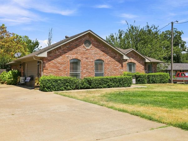 5218 Kimberly Road , Durant, OK 74701
