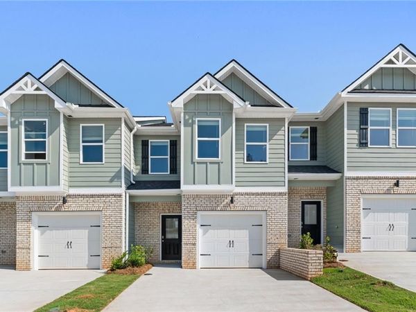 8316 Columbia Court , Palmetto, GA 30268