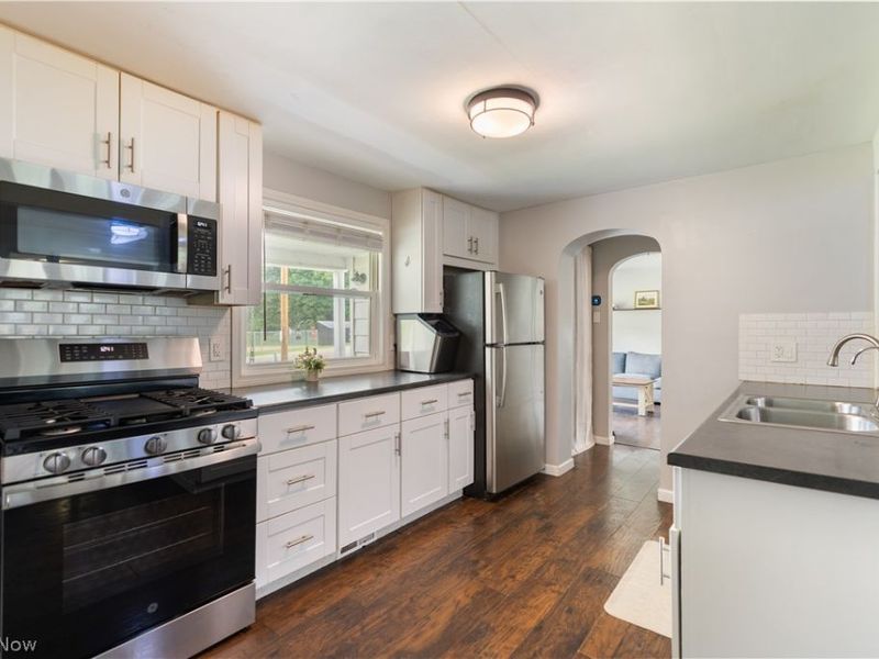 4644 16th Street NW, Canton, OH 44708 Photo 6