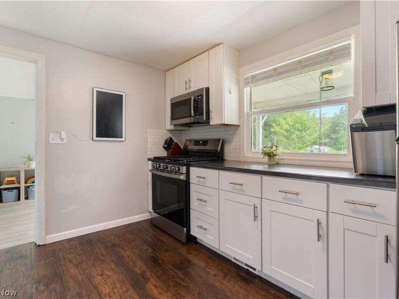 4644 16th Street NW, Canton, OH 44708 Photo 8