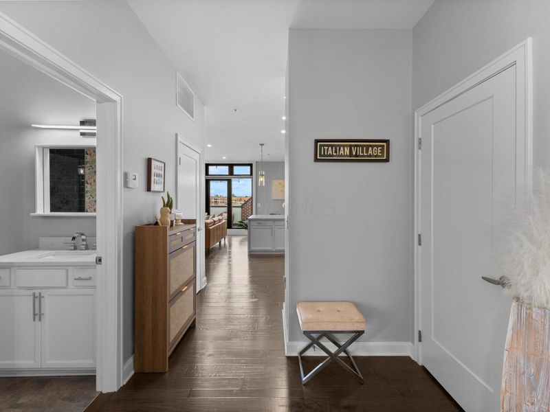 825 N 4th Street, Unit 410, Columbus, OH 43215 Photo 7