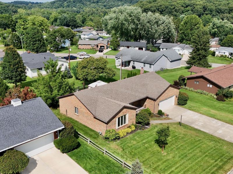 2074 Coldspring Drive, Lancaster, OH 43130 Photo 4