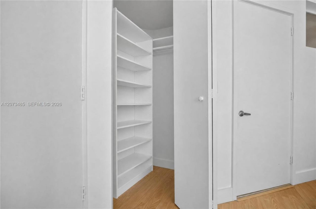 350 NE 24th St , Unit 1405, Miami, FL 33137 Photo
