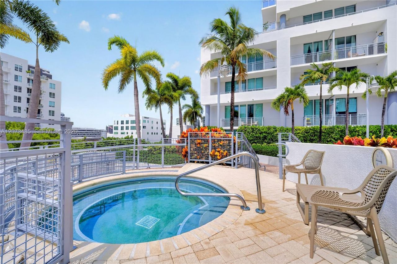 350 NE 24th St , Unit 1405, Miami, FL 33137 Photo