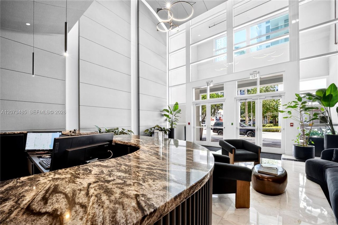 350 NE 24th St , Unit 1405, Miami, FL 33137 Photo