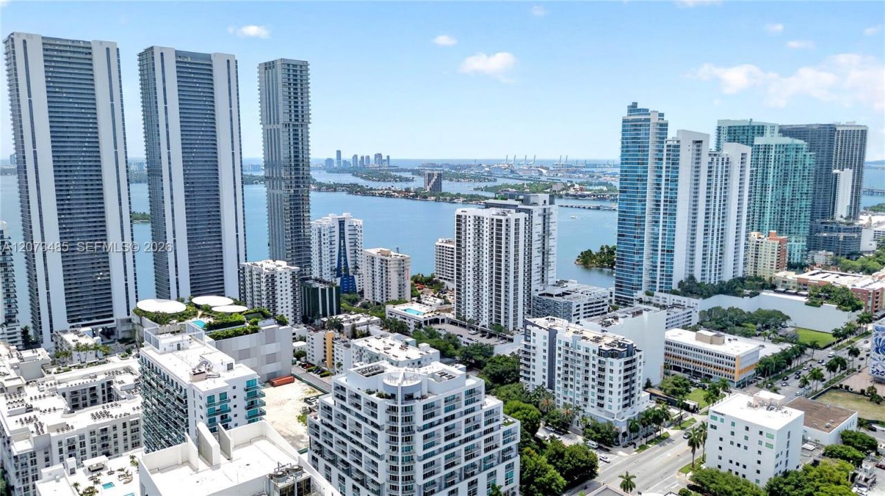 350 NE 24th St , Unit 1405, Miami, FL 33137 Photo
