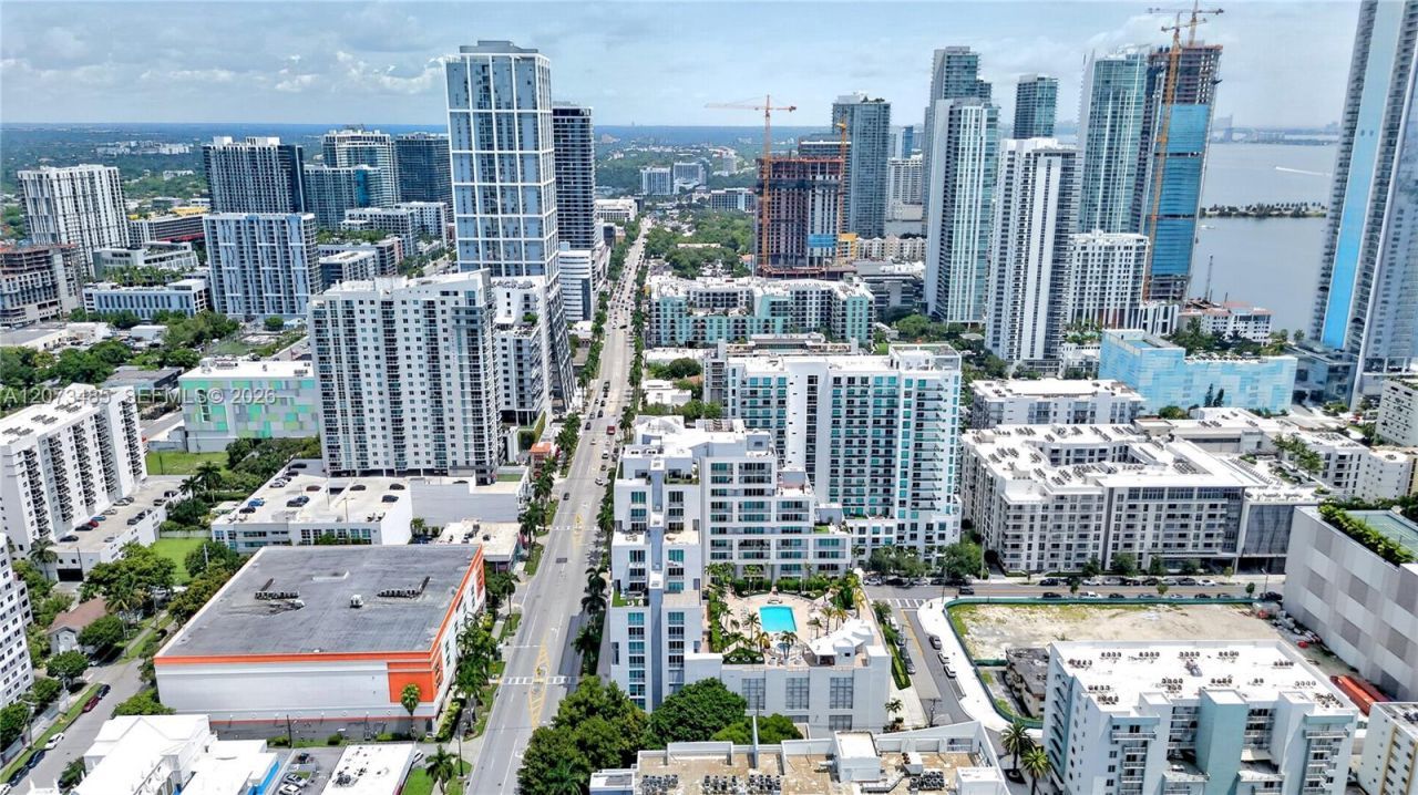 350 NE 24th St , Unit 1405, Miami, FL 33137 Photo