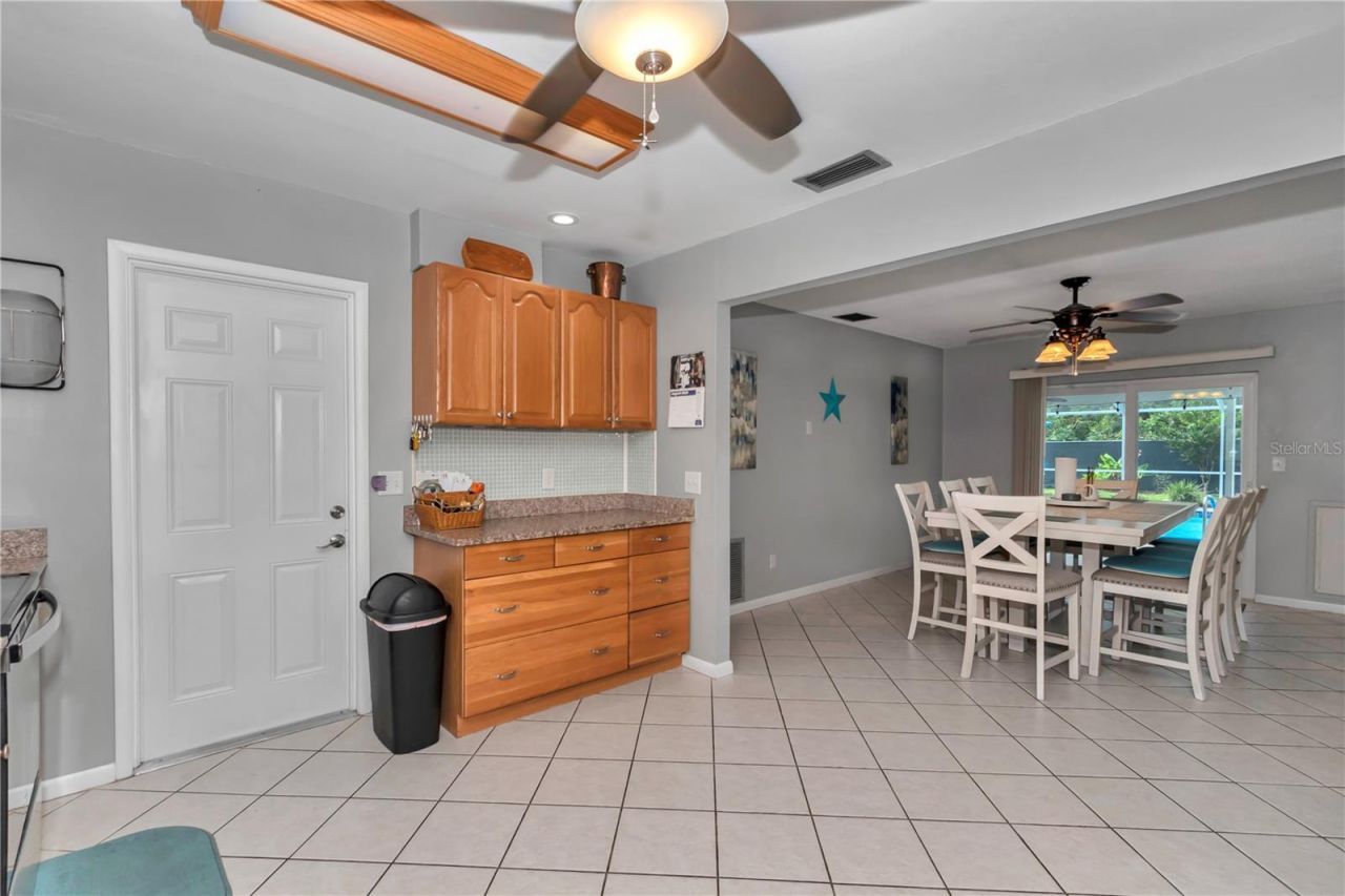 6072 E Rush Street , Inverness, FL 34452 Photo