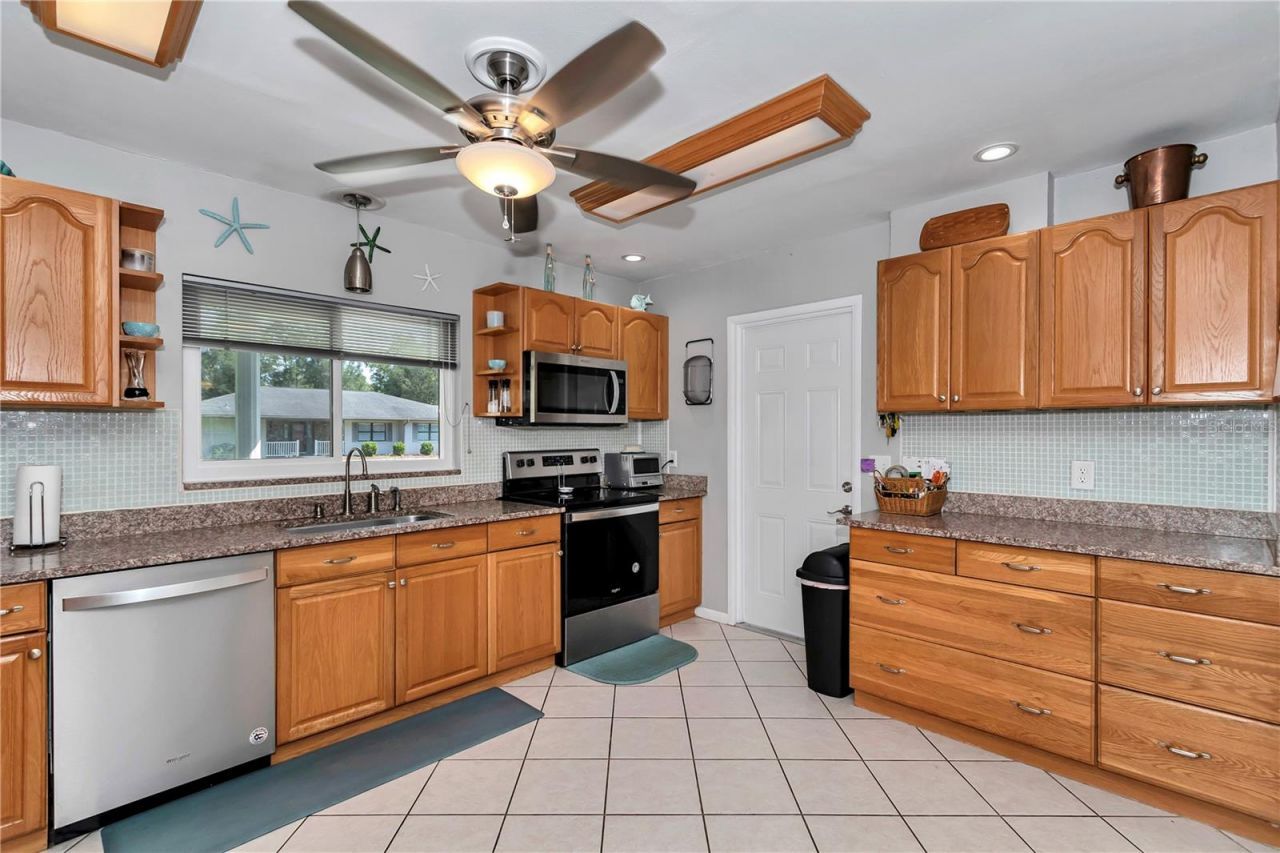 6072 E Rush Street , Inverness, FL 34452 Photo