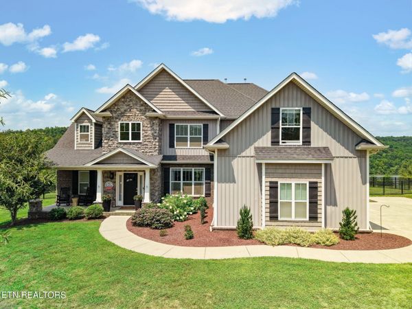 102 Pineberry West Rd , Oak Ridge, TN 37830