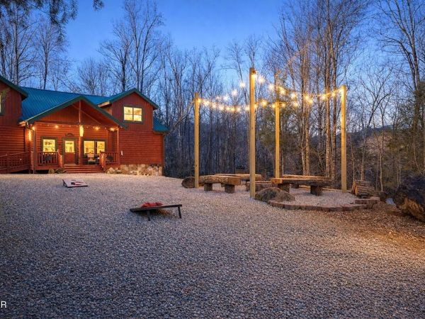 225 Maranatha Way , Cosby, TN 37722