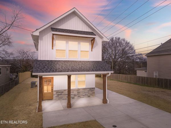 1111 Virginia Ave , Knoxville, TN 37921