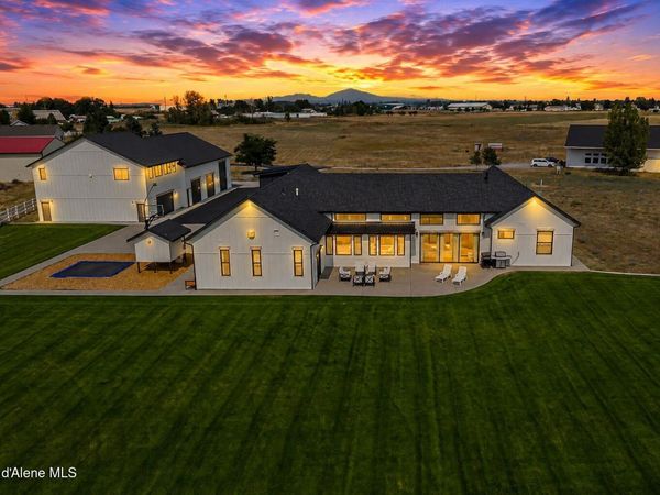 3708 N Carolwood Ct , Post Falls, ID 83854