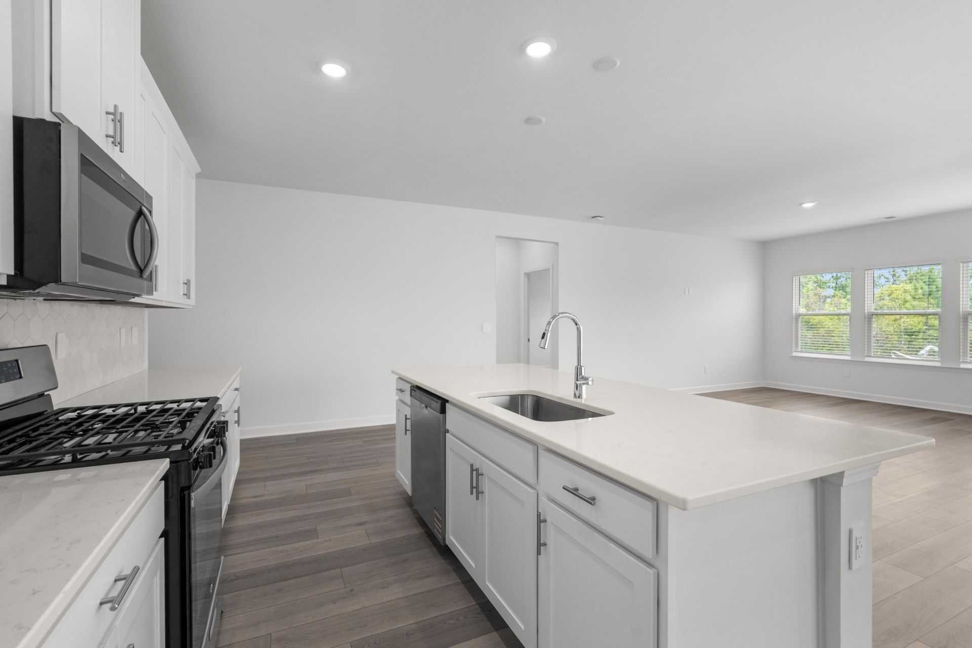 416 Congaree St Photo 22