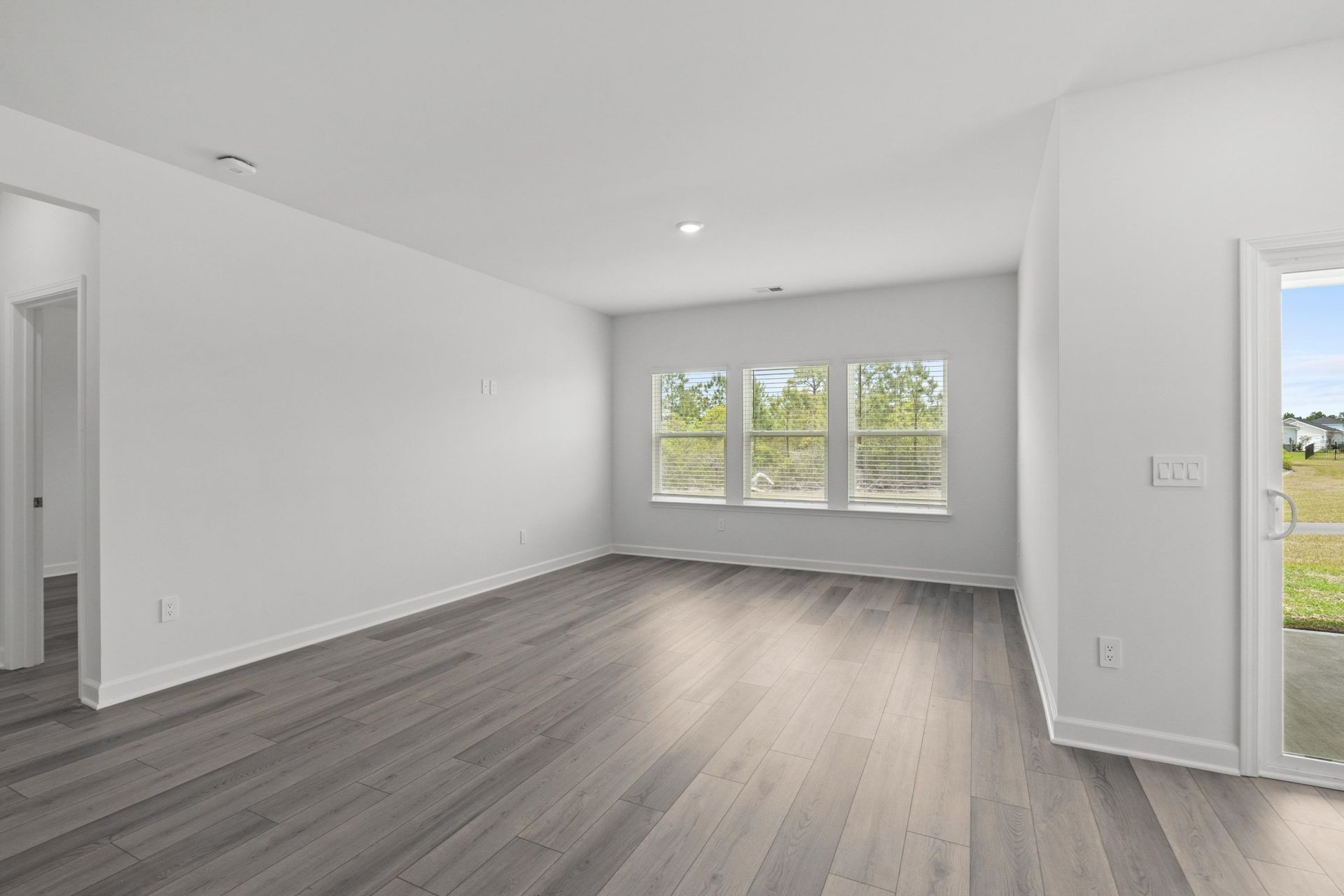 416 Congaree St Photo 25