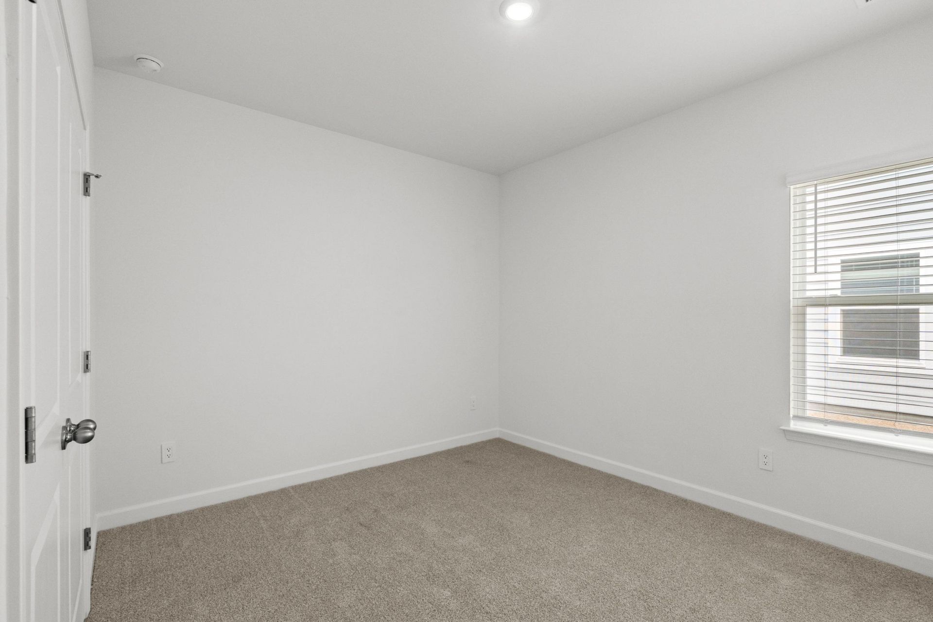 416 Congaree St Photo 35