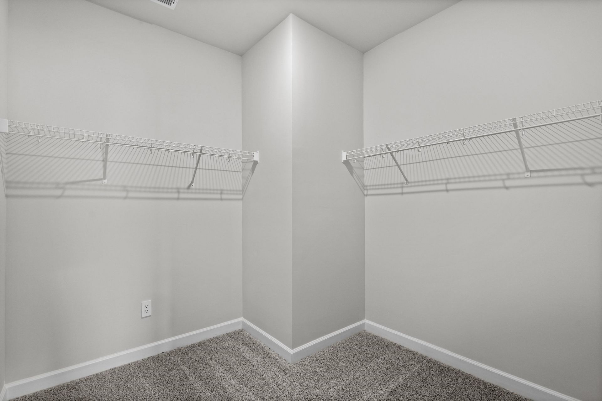 420 Congaree St Photo 23
