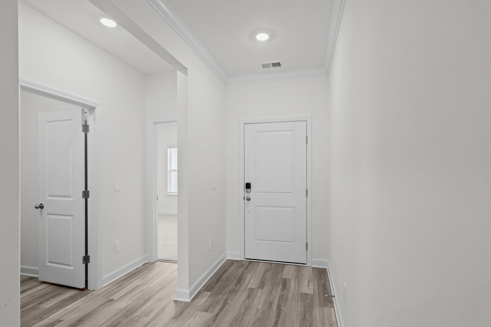 424 Congaree St Photo 10