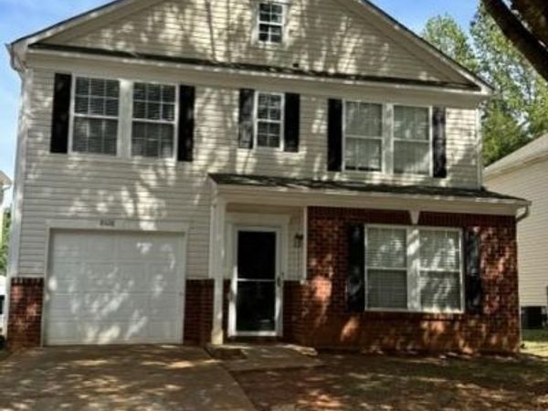 8428 Panglemont Drive , Charlotte, NC 28269