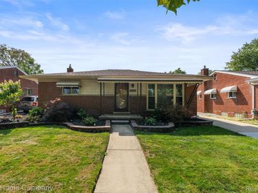 15646 Cynthia Street, Southgate, Mi 48195