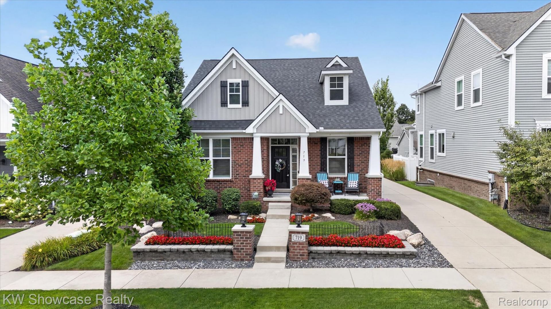 719 Hickory Street, Milford Village, Mi 48381 Main Photo