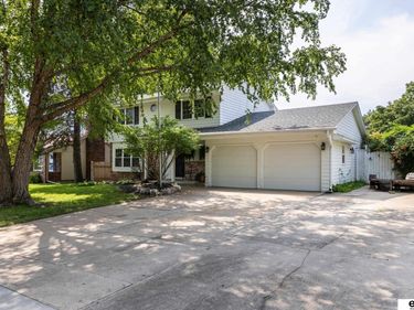 4012 N 95th Street, Omaha, NE 68134