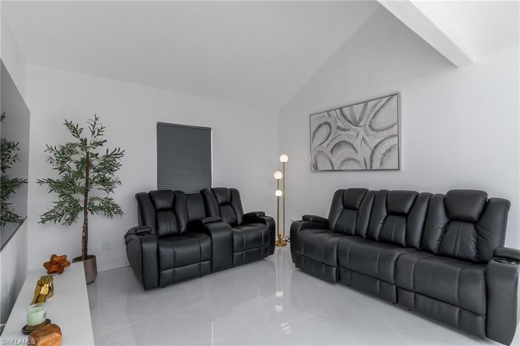 17472 Phlox Dr , Fort Myers, FL 33967 Photo