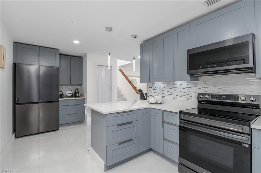 17472 Phlox Dr , Fort Myers, FL 33967 Photo