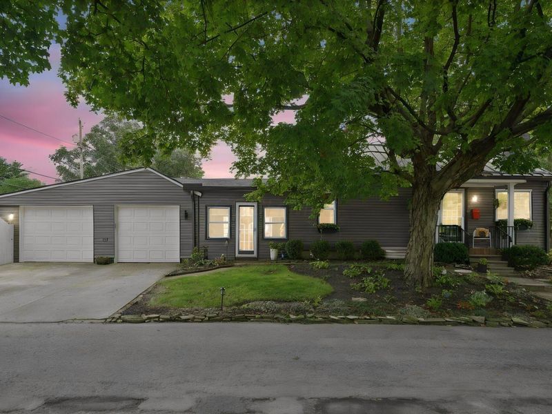614 E Royal Forest Boulevard, Columbus, OH 43214 Photo 37