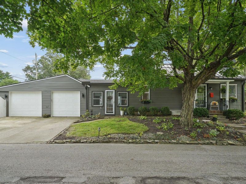 614 E Royal Forest Boulevard, Columbus, OH 43214 Photo 38