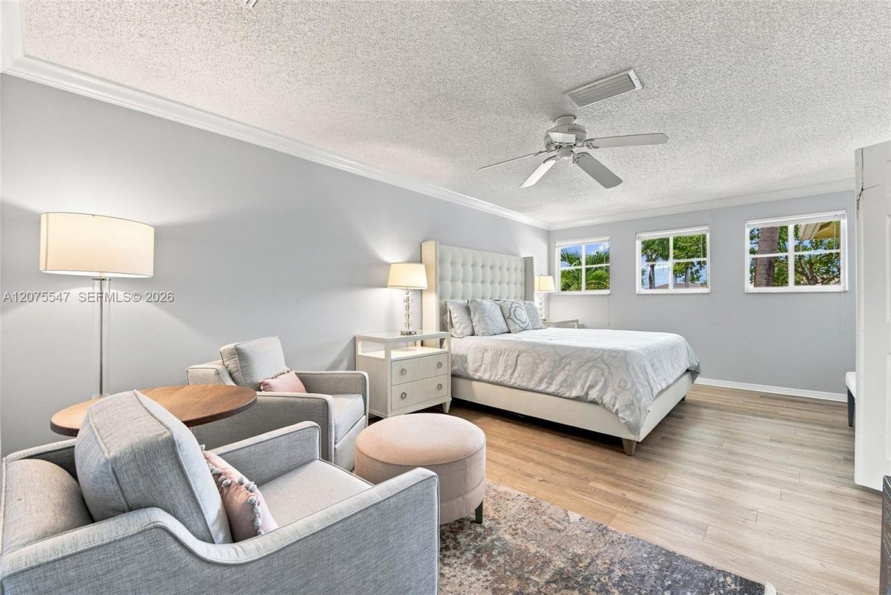 861 Crestview Cir, Weston, FL 33327 Photo