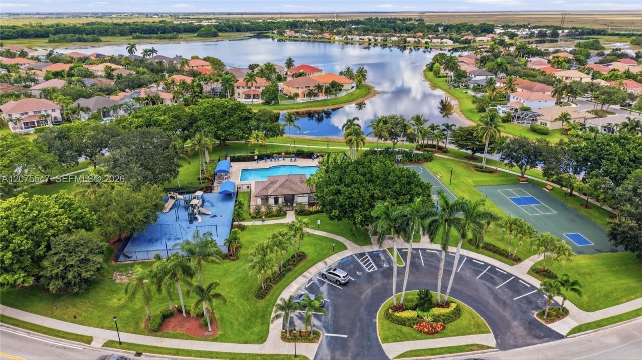 861 Crestview Cir, Weston, FL 33327 Photo