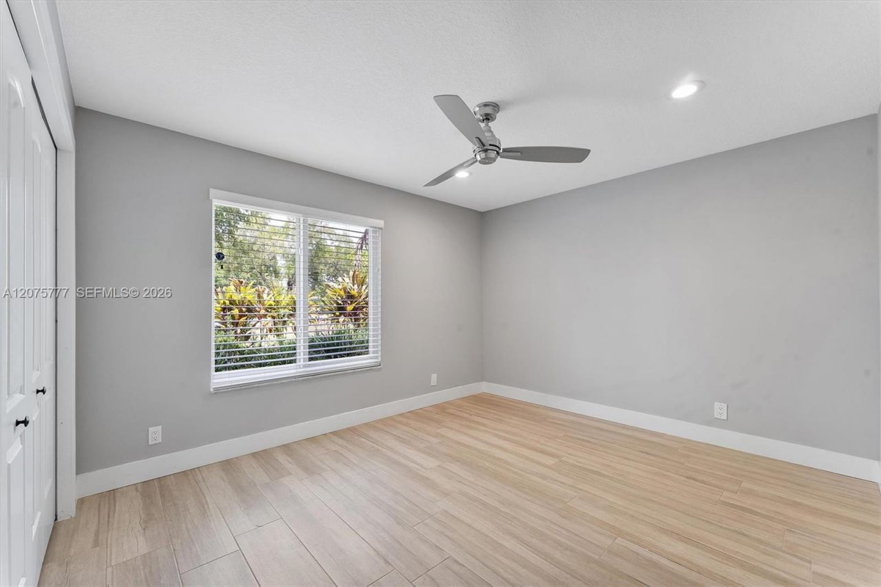 3301 NW 112th Ave , Coral Springs, FL 33065 Photo