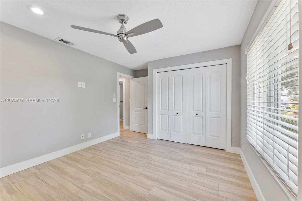 3301 NW 112th Ave , Coral Springs, FL 33065 Photo