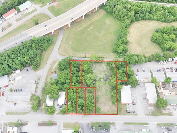 1025 W College St , Murfreesboro, TN 37129