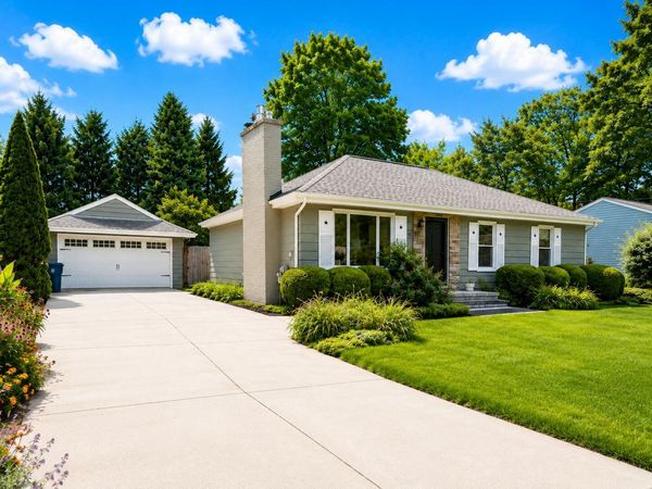 937 Farrell Avenue, Kalamazoo, MI 49006