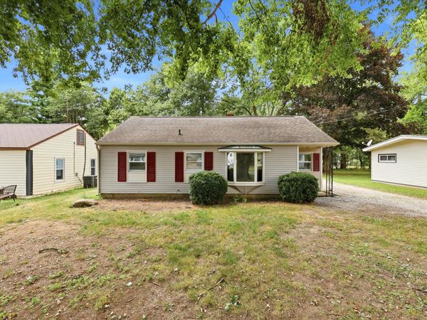 627 Clearview Street, Kalamazoo, MI 49048